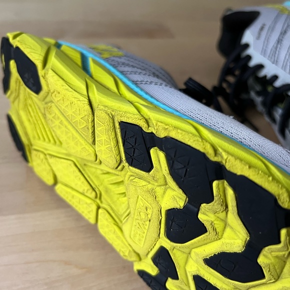 HOKA Mens Gray Yellow Blue One One Sneakers Sz 8 - Picture 6 of 15